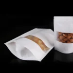 pochon-plastique-personnalisé-fenetre-blanc