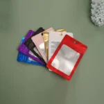 pochon-personnalisé-plastique-fenetre-ouverture-transparente